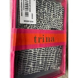 Trina Turk Chic Crocodile Pattern Wallet - New With Box!
